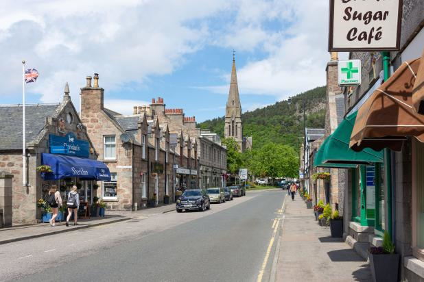 Tới thăm làng Ballater - một trong những ngôi làng đẹp nhất ở Scotland (25/05/2024)